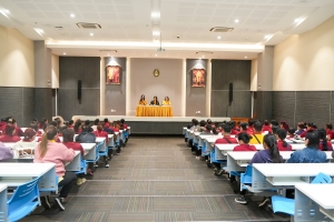 มรภ.เทพสตรี จัดประชุมแม่บ้านบริษัทเพื่อชี้แจงการทำความสะอาดภายในมหาวิทยาลัย