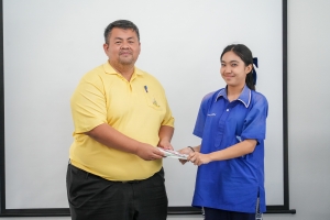 ปชส. มรภ.เทพสตรี พร้อมด้วย คณะวิทยาการจัดการ คณะเทคโนโลยีอุตสาหกรรม กองบริการการศึกษา และกองพัฒนานักศึกษา ลงพื้นที่แนะแนวการศึกษาและอาชีพโรงเรียนพระนารายณ์ พบว่า ร้อยละ 70 ของนักเรียนชายและหญิงที่เข้าร่วมการแนะแนวมีความสนใจในหลักสูตรครุศาสตรบัณฑิต และร้อยละ 30 มีความสนใจในหลักสูตรบริหารธุรกิจบัณฑิต และหลักสูตรอุตสาหกรรมศาสตรบัณฑิต