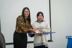 ปชส. มรภ.เทพสตรี พร้อมด้วย คณะวิทยาการจัดการ คณะเทคโนโลยีอุตสาหกรรม กองบริการการศึกษา และกองพัฒนานักศึกษา ลงพื้นที่แนะแนวการศึกษาและอาชีพโรงเรียนพระนารายณ์ พบว่า ร้อยละ 70 ของนักเรียนชายและหญิงที่เข้าร่วมการแนะแนวมีความสนใจในหลักสูตรครุศาสตรบัณฑิต และร้อยละ 30 มีความสนใจในหลักสูตรบริหารธุรกิจบัณฑิต และหลักสูตรอุตสาหกรรมศาสตรบัณฑิต