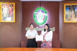 มรภ.เทพสตรี มอบเกียรติบัตรแสดงความขอบคุณจากสถานเอกอัครราชทูต ณ กรุงริยาด ในโอกาสที่มหาวิทยาลัยนำศิลปวัฒนธรรมไทยไปจัดแสดงในโอกาสวันคล้ายวันพระบรมราชสมภพ พระบาทสมเด็จพระบรมชนกาธิเบศร มหาภูมิพลอดุลยเดชมหาราช บรมนาถบพิตร วันชาติ และวันพ่อแห่งชาติ ในงานเลี้ยงรับรองของสถานเอกอัครราชทูต ณ กรุงริยาด ราชอาณาจักรซาอุดีอาระเบีย