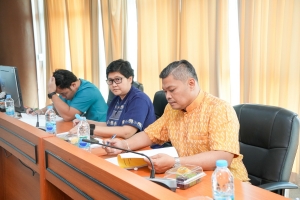 การประชุม คกก.ขับเคลื่อนการดำเนินงานตามเกณฑ์ EdPEx V มรภ.เทพสตรี ประจำปีการศึกษา 2567 ครั้งที่ 1/68