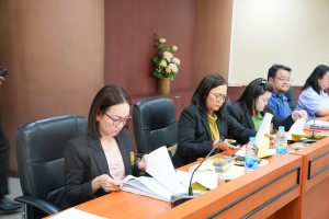 การประชุม คกก.ขับเคลื่อนการดำเนินงานตามเกณฑ์ EdPEx V มรภ.เทพสตรี ประจำปีการศึกษา 2567 ครั้งที่ 1/68