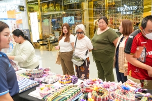 มรภ.เทพสตรี จัดอบรมพัฒนาผลิตภัณฑ์ชุมชน 