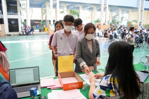 รร.สาธิต มรภ.เทพสตรี รับมอบตัวนักเรียน ม.1 และ ม.4 ประจำปีการศึกษา 2568