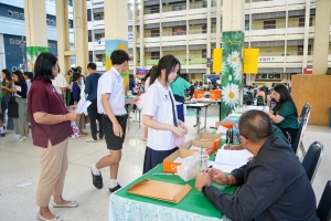 รร.สาธิต มรภ.เทพสตรี รับมอบตัวนักเรียน ม.1 และ ม.4 ประจำปีการศึกษา 2568
