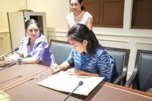 พิธีลงนามบันทึกข้อตกลงความร่วมมือทางวิชาการ ระหว่าง มรภ.เทพสตรี กับ สนง.การท่องเที่ยวและกีฬา จ.ลพบุรี