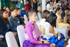 ปชส. มรภ.เทพสตรี พร้อมด้วยคณะเทคโนโลยีอุตสาหกรรม กองบริการการศึกษา และกองพัฒนานักศึกษา ลงพื้นที่ออกบูธแนะแนวการศึกษาและอาชีพโรงเรียนพระนารายณ์ พบว่า ร้อยละ 70 ของนักเรียนชายและหญิงที่เข้าร่วมการแนะแนวมีความสนใจในหลักสูตรครุศาสตรบัณฑิต และร้อยละ 30 มีความสนใจในหลักสูตรบริหารธุรกิจบัณฑิต และหลักสูตรอุตสาหกรรมศาสตรบัณฑิต