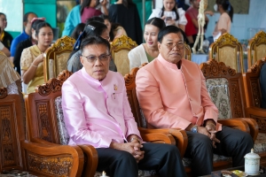 ปชส. มรภ.เทพสตรี พร้อมด้วยคณะเทคโนโลยีอุตสาหกรรม กองบริการการศึกษา และกองพัฒนานักศึกษา ลงพื้นที่ออกบูธแนะแนวการศึกษาและอาชีพโรงเรียนพระนารายณ์ พบว่า ร้อยละ 70 ของนักเรียนชายและหญิงที่เข้าร่วมการแนะแนวมีความสนใจในหลักสูตรครุศาสตรบัณฑิต และร้อยละ 30 มีความสนใจในหลักสูตรบริหารธุรกิจบัณฑิต และหลักสูตรอุตสาหกรรมศาสตรบัณฑิต