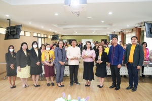 มรภ.เทพสตรี ร่วมกับ จ.ลพบุรี จัดอบรมถ่ายทอดเทคโนโลยีการผลิตอาหารลิงสำเร็จรูปและการบริหารจัดการด้านการให้อาหารลิงอย่างเป็นระบบ