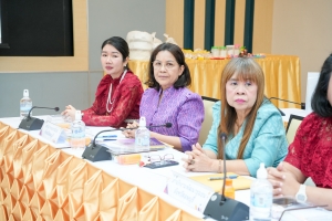 มรภ.เทพสตรี โดยคณะวิทยาการจัดการ และคณะมนุษยศาสตร์ฯ จัดกิจกรรมเปิดเวทีชุมชนดินสอพอง และลงนามเครือข่ายความร่วมมือการดำเนินงานขับเคลื่อนโครงการพัฒนาการตลาดและการท่องเที่ยวชุมชนดินสอพอง จ.ลพบุรี