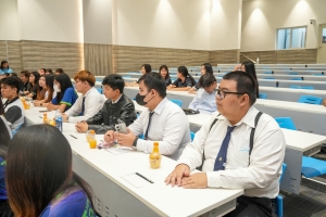สาขาวิชานิติศาสตร์จัดอบรมและแลกเปลี่ยนเรียนรู้กฎหมายกับสถานประกอบการ