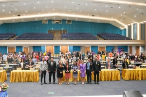 คณะครุศาสตร์จัดการอบรมให้ครูประจำการและศิษย์เก่า 