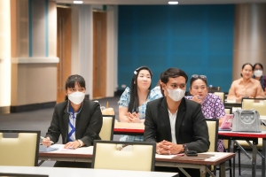 คณะครุศาสตร์จัดการอบรมให้ครูประจำการและศิษย์เก่า 