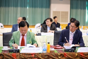 อธิการบดี มรภ.เทพสตรี พร้อมด้วยรองอธิการบดีฝ่ายวางแผนและวิจัย ร่วมการประชุมที่ประชุมอธิการบดีมหาวิทยาลัยราชภัฏ ครั้งที่ 1 (178)/2568