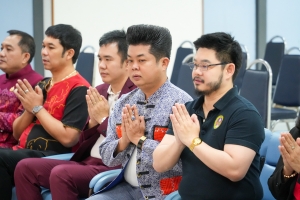 ศูนย์ภาษา จัดพิธีทำบุญเนื่องในโอกาสวันขึ้นปีใหม่