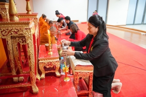 ศูนย์ภาษา จัดพิธีทำบุญเนื่องในโอกาสวันขึ้นปีใหม่