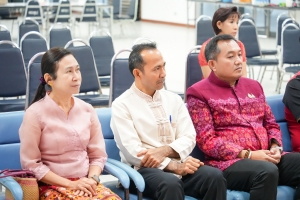 ศูนย์ภาษา จัดพิธีทำบุญเนื่องในโอกาสวันขึ้นปีใหม่