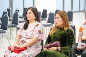 ศูนย์ภาษา จัดพิธีทำบุญเนื่องในโอกาสวันขึ้นปีใหม่