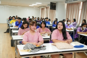 สนง.วัฒนธรรมจังหวัดลพบุรี ร่วมกับ มรภ.เทพสตรี จัดอบรมนักเล่าประวัติศาสตร์ สืบสานประเพณีท้องถิ่น สร้างคนคิดดี ทำดี จ.ลพบุรี ประจำปีงบประมาณ พ.ศ. 2568
