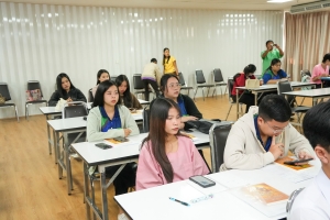 สนง.วัฒนธรรมจังหวัดลพบุรี ร่วมกับ มรภ.เทพสตรี จัดอบรมนักเล่าประวัติศาสตร์ สืบสานประเพณีท้องถิ่น สร้างคนคิดดี ทำดี จ.ลพบุรี ประจำปีงบประมาณ พ.ศ. 2568