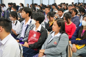 ศูนย์ภาษาจัดงานเทศกาลภาษานานาชาติ 2025