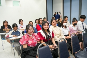ศูนย์ภาษาจัดงานเทศกาลภาษานานาชาติ 2025