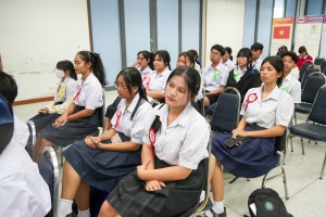 ศูนย์ภาษาจัดงานเทศกาลภาษานานาชาติ 2025