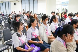 ศูนย์ภาษาจัดงานเทศกาลภาษานานาชาติ 2025