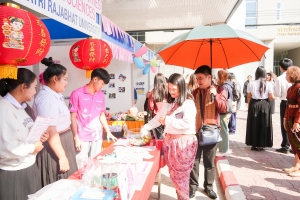 ศูนย์ภาษาจัดงานเทศกาลภาษานานาชาติ 2025