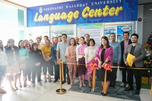 ศูนย์ภาษาจัดงานเทศกาลภาษานานาชาติ 2025