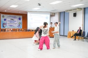 ศูนย์ภาษาจัดงานเทศกาลภาษานานาชาติ 2025