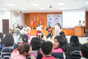 ศูนย์ภาษาจัดงานเทศกาลภาษานานาชาติ 2025