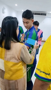 อธิการบดี มรภ.เทพสตรี พร้อมด้วยผู้บริหาร คณาจารย์ บุคลากร นำนักกีฬาฟุตบอลมหาวิทยาลัยฯ เข้าร่วมการแข่งขันฟุตบอลราชภัฏคิงส์คัพ ครั้งที่ 1 ชิงถ้วยพระราชทานพระบาทสมเด็จพระเจ้าอยู่หัว