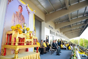 อธิการบดี มรภ.เทพสตรี พร้อมด้วยผู้บริหาร คณาจารย์ บุคลากร นำนักกีฬาฟุตบอลมหาวิทยาลัยฯ เข้าร่วมการแข่งขันฟุตบอลราชภัฏคิงส์คัพ ครั้งที่ 1 ชิงถ้วยพระราชทานพระบาทสมเด็จพระเจ้าอยู่หัว