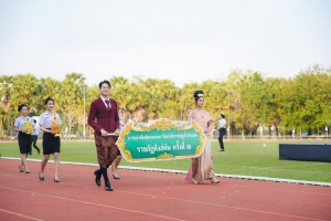อธิการบดี มรภ.เทพสตรี พร้อมด้วยผู้บริหาร คณาจารย์ บุคลากร นำนักกีฬาฟุตบอลมหาวิทยาลัยฯ เข้าร่วมการแข่งขันฟุตบอลราชภัฏคิงส์คัพ ครั้งที่ 1 ชิงถ้วยพระราชทานพระบาทสมเด็จพระเจ้าอยู่หัว