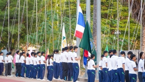 อธิการบดี มรภ.เทพสตรี พร้อมด้วยผู้บริหาร คณาจารย์ บุคลากร นำนักกีฬาฟุตบอลมหาวิทยาลัยฯ เข้าร่วมการแข่งขันฟุตบอลราชภัฏคิงส์คัพ ครั้งที่ 1 ชิงถ้วยพระราชทานพระบาทสมเด็จพระเจ้าอยู่หัว