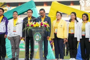 อธิการบดี มรภ.เทพสตรี พร้อมด้วยผู้บริหาร คณาจารย์ บุคลากร นำนักกีฬาฟุตบอลมหาวิทยาลัยฯ เข้าร่วมการแข่งขันฟุตบอลราชภัฏคิงส์คัพ ครั้งที่ 1 ชิงถ้วยพระราชทานพระบาทสมเด็จพระเจ้าอยู่หัว