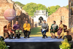มรภ.เทพสตรี ร่วมงานแถลงข่าวการจัดงานแผ่นดินสมเด็จพระนารายณ์มหาราช