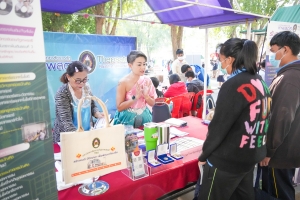 ปชส. มรภ.เทพสตรี พร้อมด้วย คณะเทคโนโลยีอุตสาหกรรม และกองบริการการศึกษา ลงพื้นที่ออกบูธแนะแนวการศึกษาและอาชีพโรงเรียนพิบูลวิทยาลัย พบว่า ร้อยละ 70 ของนักเรียนชายและหญิงที่เข้าร่วมการแนะแนวมีความสนใจในหลักสูตรครุศาสตรบัณฑิต และร้อยละ 30 มีความสนใจในหลักสูตรวิทยาศาสตรบัณฑิต