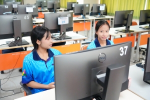 สาขาวิชาการศึกษาปฐมวัย จัดอบรมการพัฒนาศักยภาพด้านสื่อดิจิทัลให้แก่นักศึกษาชั้นปีที่ 1 - 3 ของสาขาวิชาการศึกษาปฐมวัย