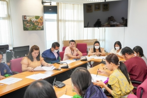 มรภ.เทพสตรี จัดประชุมผู้รับผิดชอบการจัดทำคู่มือการให้บริการสำหรับผู้รับบริการ มรภ.เทพสตรี ปีงบประมาณ พ.ศ. 2568 ครั้งที่ 1/68