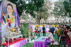 อธิการบดี มรภ.เทพสตรี นำผู้บริหาร คณาจารย์ และบุคลากร ร่วมต้อนรับรัฐมนตรีช่วยว่าการกระทรวงมหาดไทย ในพิธีเปิดงานแผ่นดินสมเด็จพระนารายณ์มหาราช ครั้งที่ 37 ประจำปี พ.ศ. 2568