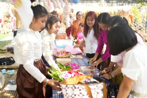 มรภ.เทพสตรี จัดกิจกรรมลานวัฒนธรรมพื้นบ้าน งานแผ่นดินสมเด็จพระนารายณ์มหาราช ครั้งที่ 37 ประจำปี พ.ศ. 2568