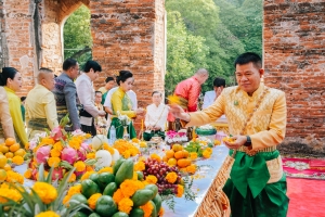 มรภ.เทพสตรี ร่วมพิธีวันคล้ายวันพระบรมราชสมภพสมเด็จพระนารายณ์มหาราช ประจำปี พ.ศ. 2568