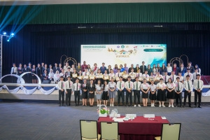 นศ. มรภ.เทพสตรี รับรางวัลรองชนะเลิศอันดับ 2 การแข่งขัน Local Development Project Presentation Competition และรับรางวัลชมเชยการประกวดสุนทรพจน์ภาษาอังกฤษระดับนานาชาติ ครั้งที่ 1 ในงาน 1st Rajabhat University Network Exchange 2025 (RUNEX 2025)