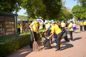 มรภ.เทพสตรี ร่วมกิจกรรมจิตอาสาพัฒนาเนื่องในวันคล้ายวันพระราชสมภพพระบาทสมเด็จพระพุทธเลิศหล้านภาลัย