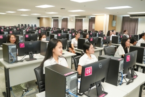 สาขาวิชาภาษาจีน จัดอบรมเขียน Resume ภาษาจีนและภาษาอังกฤษยังไงให้ปัง