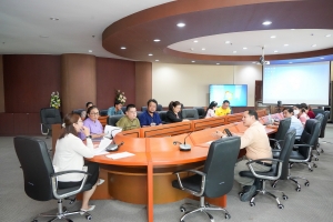 มรภ.เทพสตรี จัดประชุมเตรียมความพร้อมการจัดโครงการจัดทำสื่อนวัตกรรมทางการศึกษาและอบรมเชิงปฏิบัติการพัฒนาทักษะการใช้สื่ออย่างมีประสิทธิภาพ