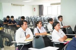คณะเทคโนโลยีอุตสาหกรรม จัดปฐมนิเทศนักศึกษาก่อนฝึกประสบการณ์วิชาชีพ ภาคฤดูร้อน ปีการศึกษา 2567