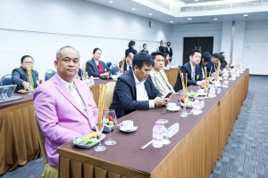รองอธิการบดี มรภ.เทพสตรี ร่วมการประชุมที่ประชุมอธิการบดี มรภ. ครั้งที่ 2 (179)/2568
